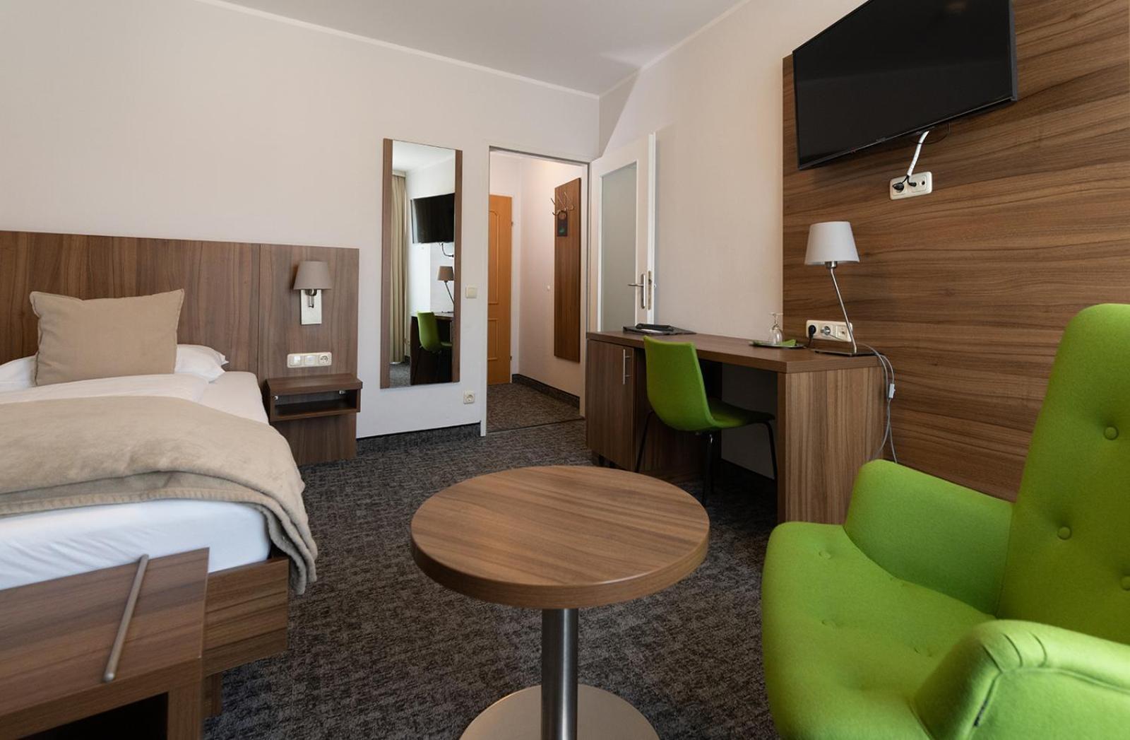 Seehotel Im Weyer Gmunden Esterno foto